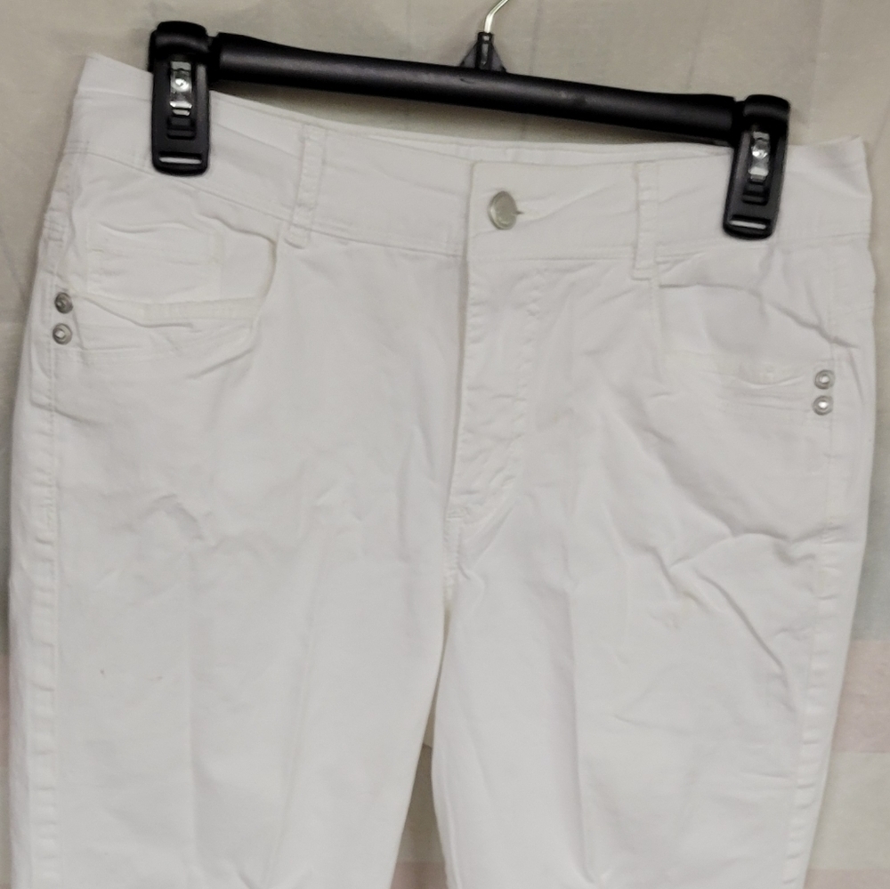 Bandolino Brady Capri Pants Sz 6 25" inseam White